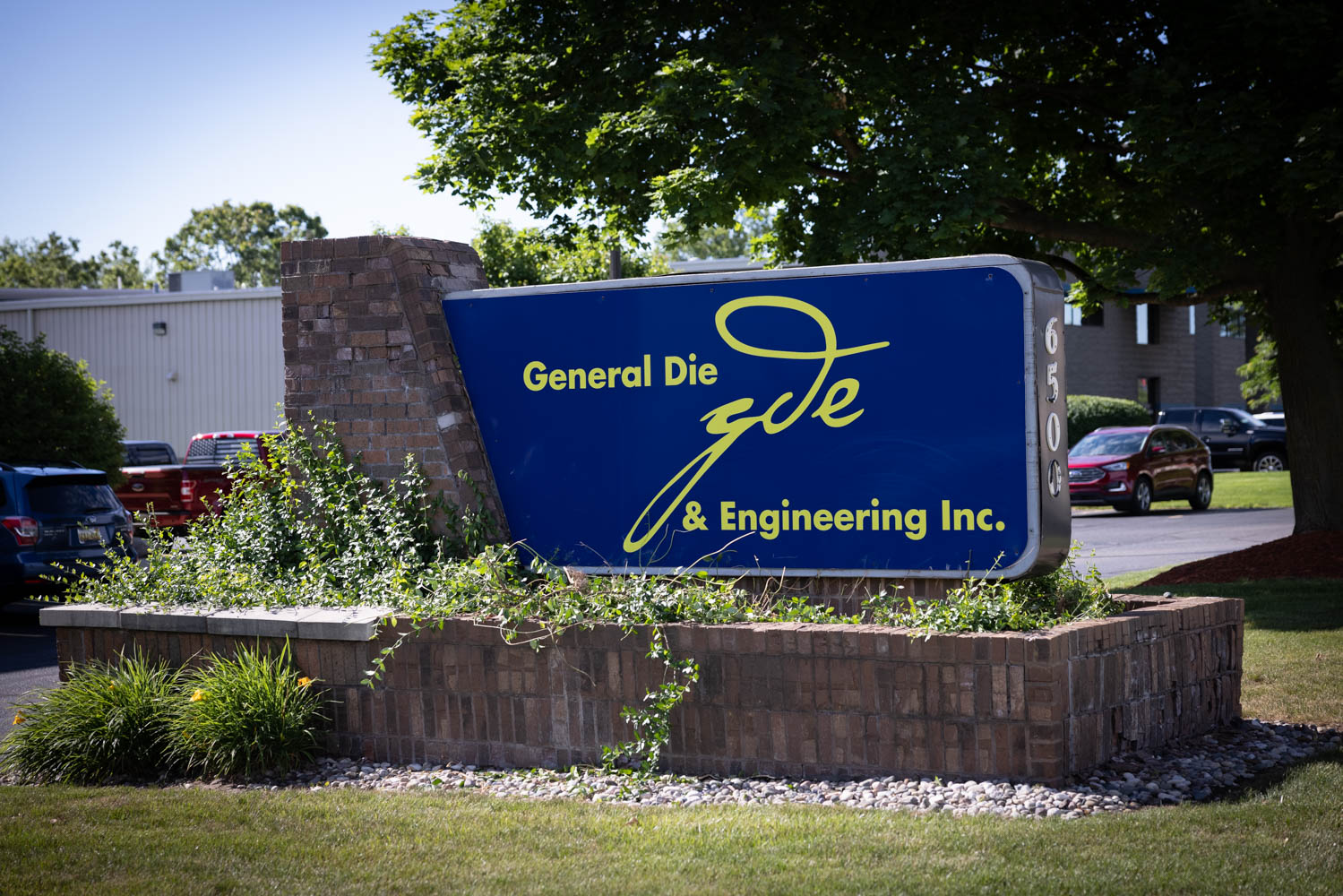 General Die and Engineering Monument Sign